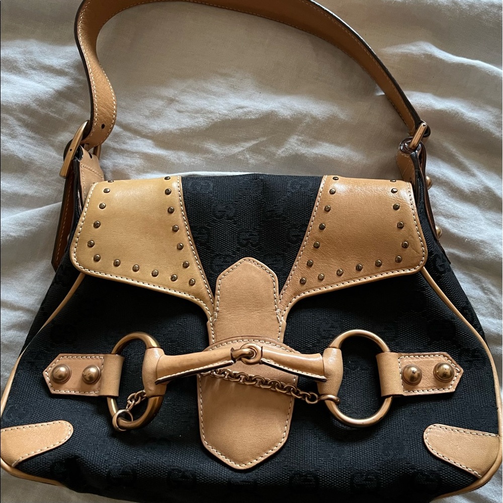 COPY - Like new Gucci GG Horse bit bag!